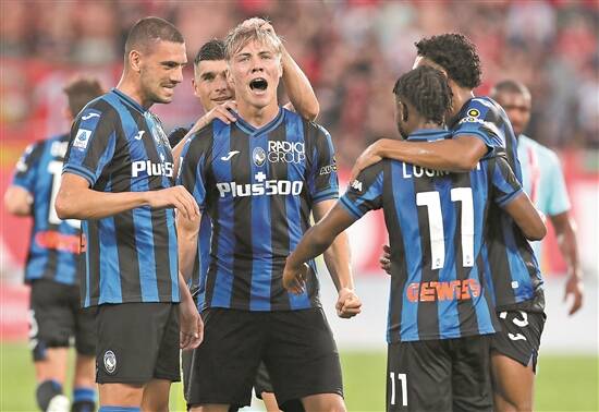 亚特兰大:欧冠逆袭风暴中的无畏领航者